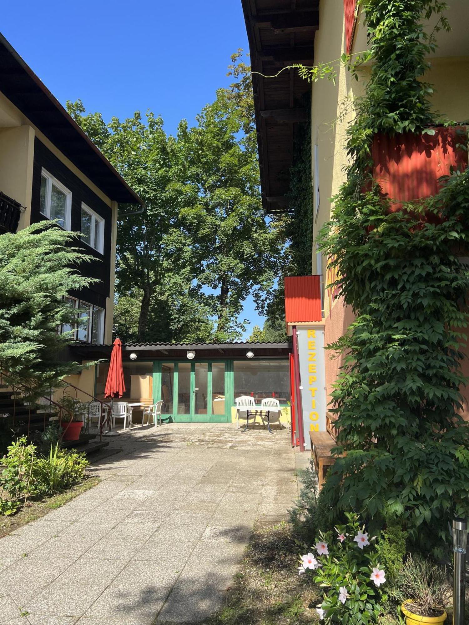 沃尔特湖畔韦尔登 Gaestehaus Frank酒店 外观 照片